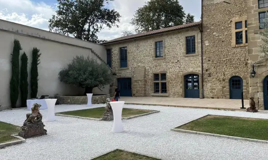 Location matériel de réception en Drôme Ardèche